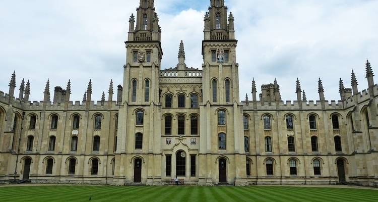 Gems of Britain (Classic, 5 Days) - Insight Vacations 8