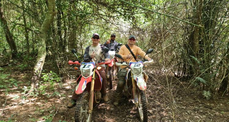 Mesmerizing Dirt Bike Tour to Phnom Penh, Kampong Thom, Battambang and Siem Reap - VietLong Travel 3