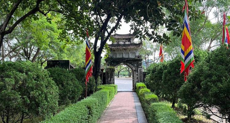Excursiones en Jeep por Ninh Binh desde Hanoi: Jeep + Barco + Vida diaria | Vietnam - Open Asia Travel  8