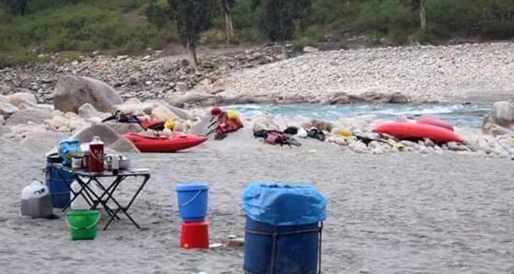 Circuit multi-aventures au Népal : Rafting, parapente et randonnée (6 jours) - Trek Mania Nepal  4
