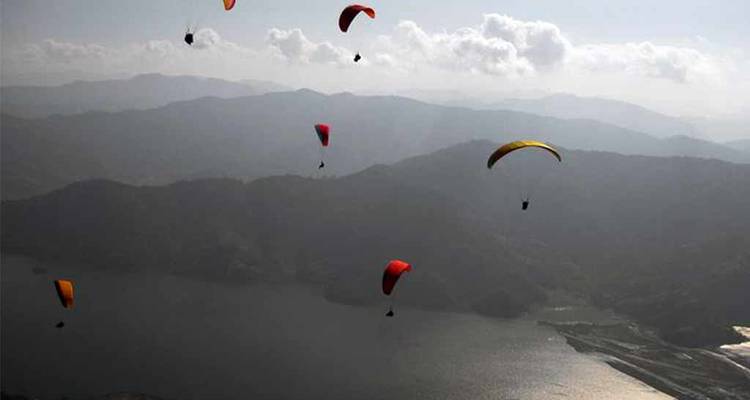 Circuit multi-aventures au Népal : Rafting, parapente et randonnée (6 jours) - Trek Mania Nepal  7