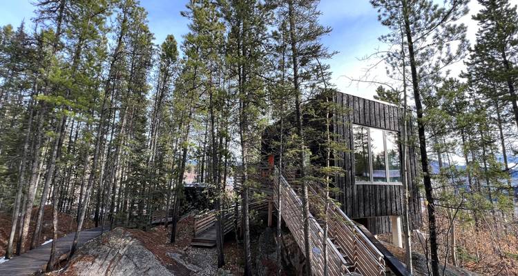 Aurore, sauna et sources thermales : Séjour dans un chalet moderne à Whitehorse depuis Vancouver - Landsby 6