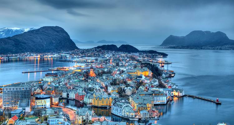 Definitive Norway Small Group Tour - Firebird Tours 6