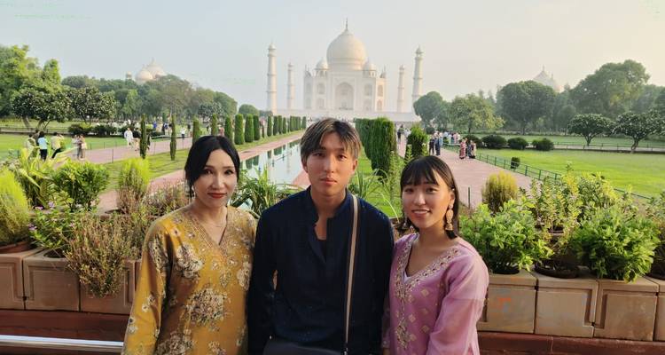 Timeless Wonders Discover India's Golden Triangle in 4 Days - Seven Wonder Tour and Travels 5