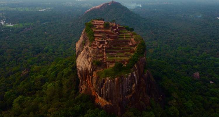 Travel Sri Lanka - Panoramic Tour & Travels 7