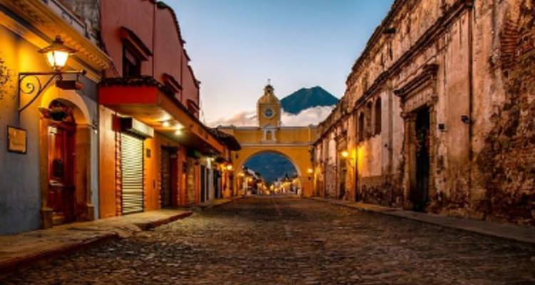 Guatemala, Honduras, El Salvador & Nicaragua Adventure -13 Days - Receptivo Aborigen Tours 6