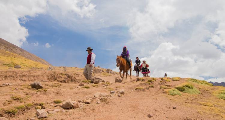 Excursion d'une journée à la montagne arc-en-ciel de Vinicunca depuis Cusco - VIAJES PACIFICO 1