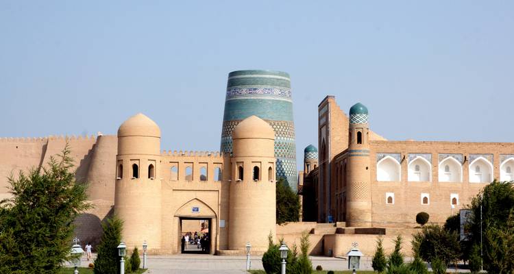Fix departure TOUR TO UZBEKISTAN - Dolores Travel 6