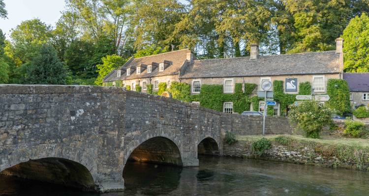 Marcher dans les Cotswolds et à Oxford - Active England Tours 3
