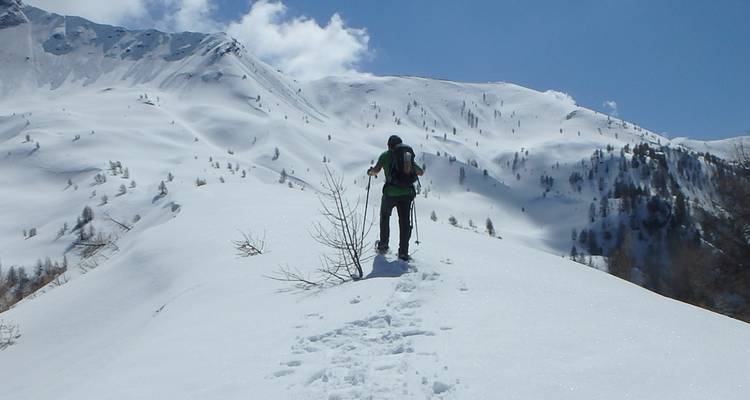 Vacaciones guiadas con raquetas de nieve en los Alpes - Undiscovered Mountains 2
