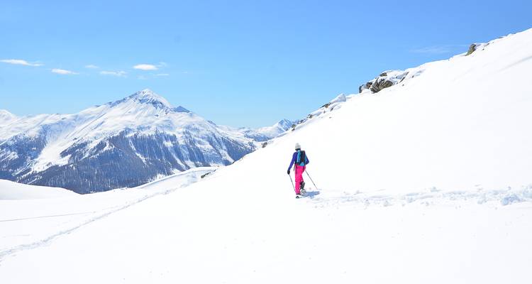 Vacaciones guiadas con raquetas de nieve en los Alpes - Undiscovered Mountains 3