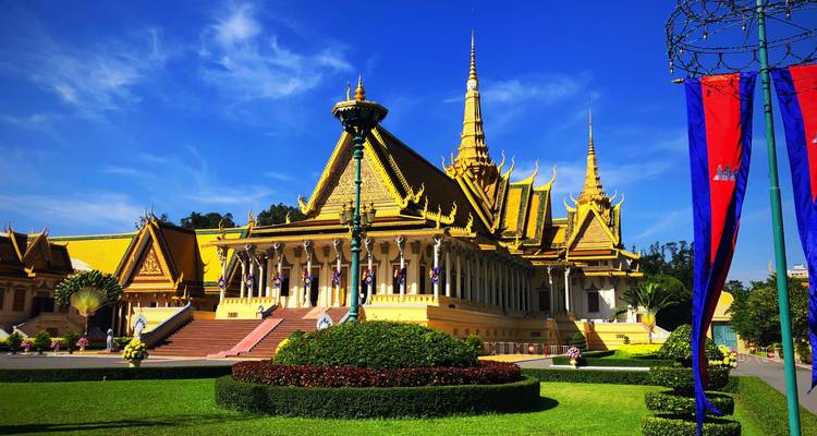 Camboya al Descubierto: Un viaje de 8 días por sus tesoros - Go City Adventures 3