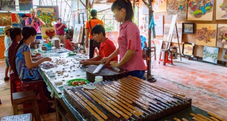 De los templos de Angkor al Delta del Mekong - crucero puerto a puerto (24 destinations) - CroisiEurope River Cruises 2