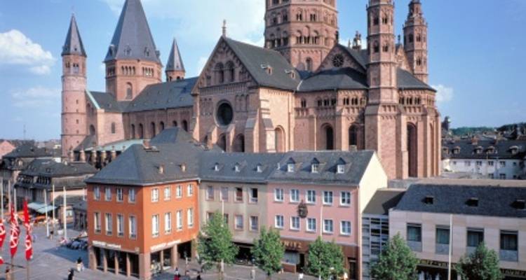 Trans-European cruise from Strasbourg to Budapest (port-to-port cruise) (23 destinations) - CroisiEurope River Cruises 3