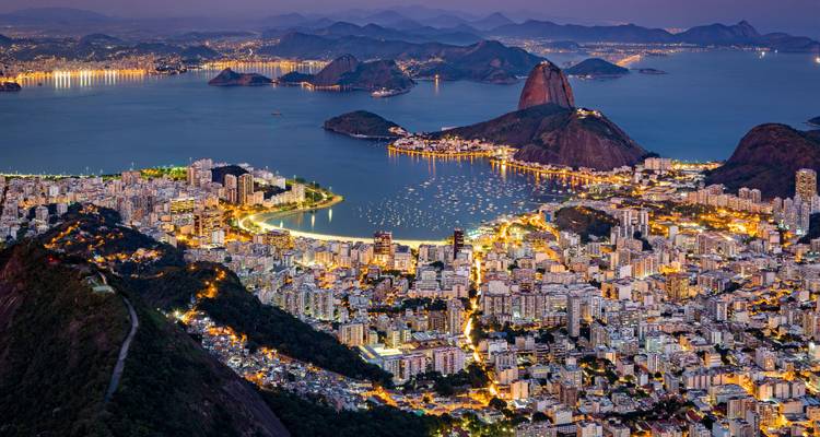 Carnaval de Río de Janeiro 2025 Samba, sol y fiesta - Signature Tours 3