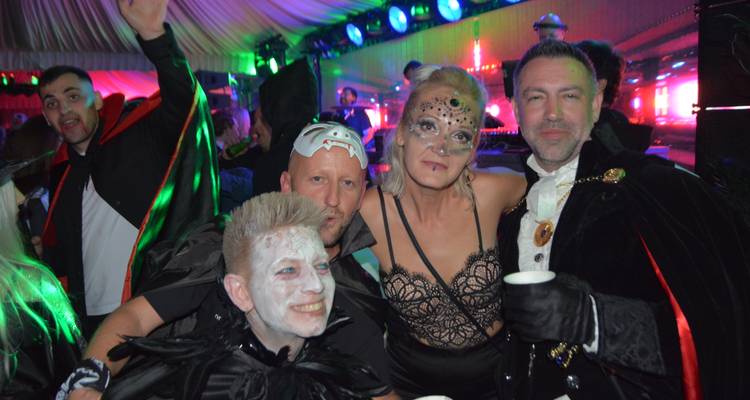 Circuito Privado de Halloween en Transilvania -2 Fiestas de Halloween -Castillo de Bran y Sighisoara Medieval - Transylvania Live Expert in Transylvania 4
