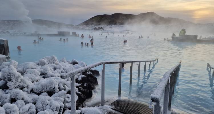 6 Días - Ruta de circunvalación de Islandia con entrada a la Laguna Azul - Excursión en Grupo pequeño - BusTravel Iceland 1