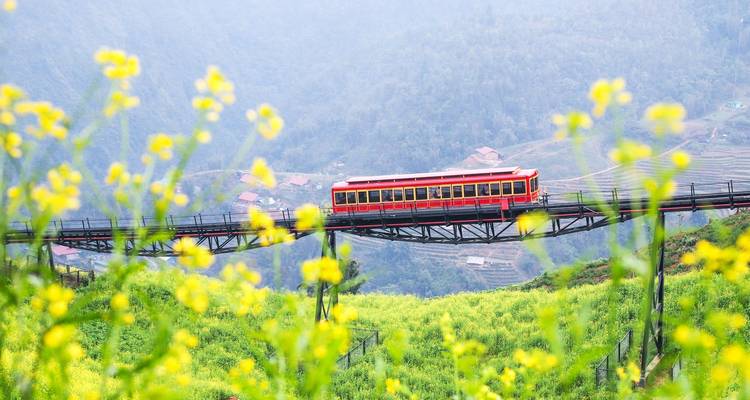 Aventura en tren por Vietnam en 15 días - Bee Gng International Joint Stock Company 1