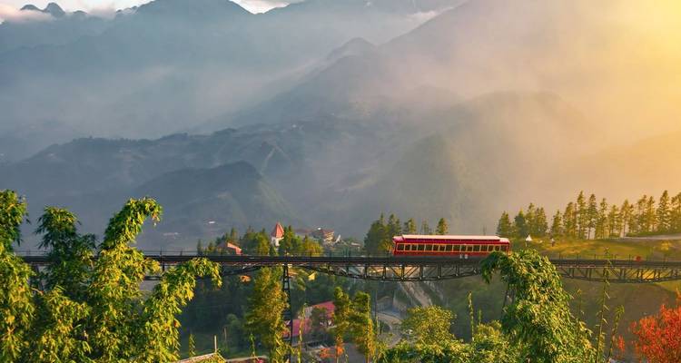 Aventura en tren por Vietnam en 15 días - Bee Gng International Joint Stock Company 8