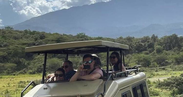 Safari de 2 días desde Zanzíbar: Tarangire y el cráter del Ngorongoro - theKili-Guides 4