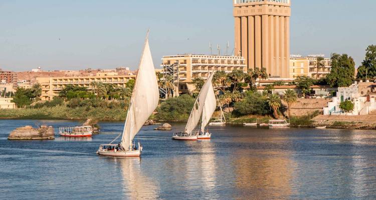 Croisière de luxe sur le Nil en felouque avec dîner - Marko Egypt Tours 4