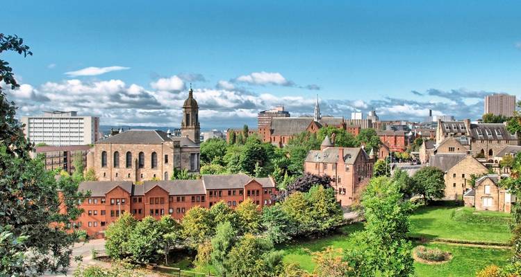 Discover Edinburgh and Glasgow consciously - DERTOUR 2