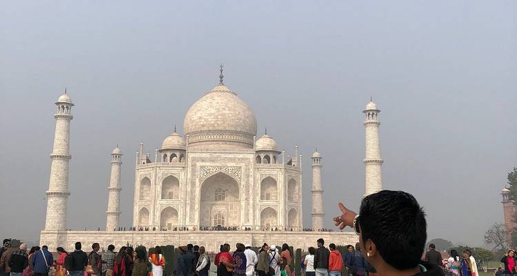 Taj Mahal y Mausoleo Visita Guiada Privada con Skip-the-Line - Sami World Travels 6
