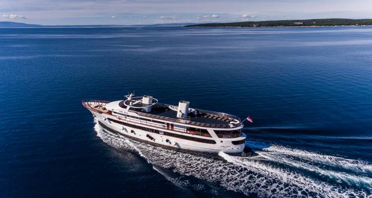 Croisière aller-retour Trogir - Dubrovnik - Trogir, sur le MS Stella Maris - Kompas 9
