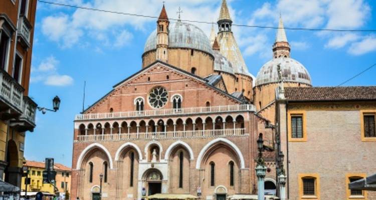 Descubre los Tesoros Culinarios y Artesanales de la Auténtica Venecia (crucero puerto a puerto) - CroisiEurope River Cruises 5
