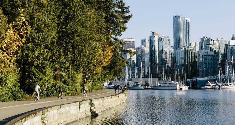 8-Day Vancouver Explorer & Rocky Mountaineer Tour: Deluxe Train Journey to the Rockies - Calgary Tours 3