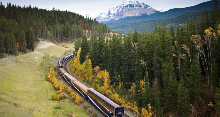 8-Day Vancouver Explorer & Rocky Mountaineer Tour: Deluxe Train Journey to the Rockies - Calgary Tours 8
