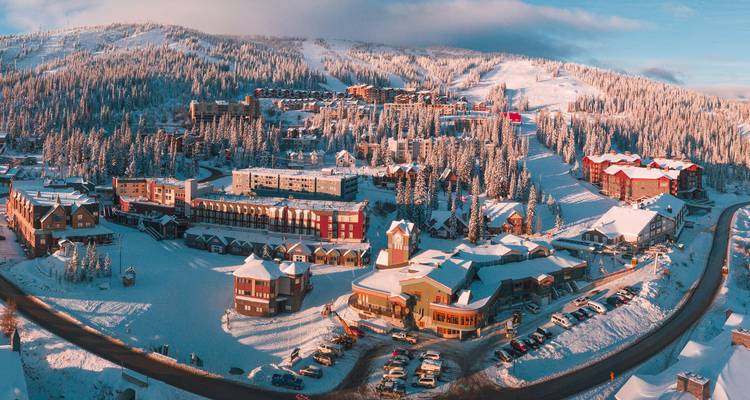 Esquí en Columbia Británica: Estación Big White desde Vancouver - Landsby 2