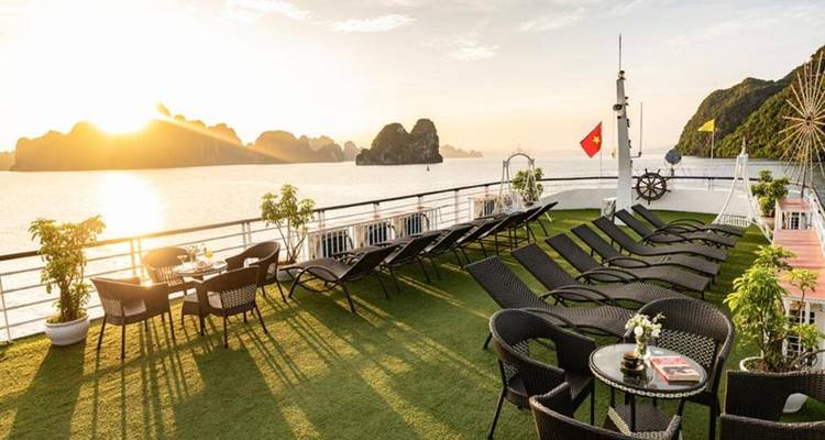 Croisière de luxe dans la baie d'Ha Long | Excursion guidée d'une journée au départ de Hanoi avec kayak, grotte de Sung Sot et île de Titop | Excursion partagée avec déjeuner buffet｜Vietnam - Open Asia Travel  1