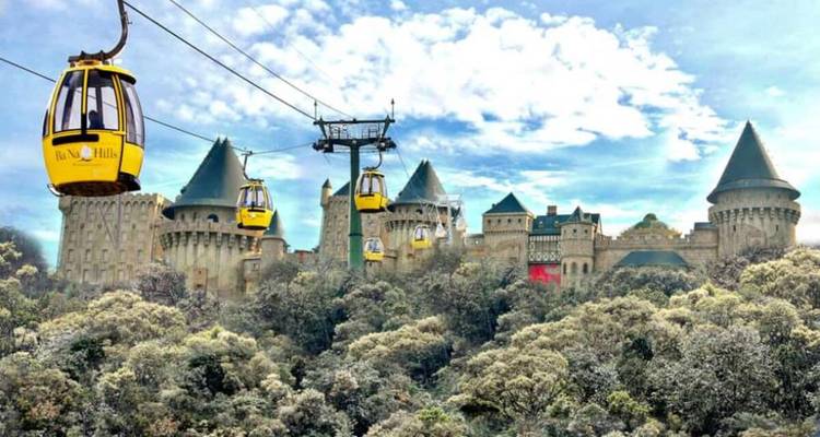 Colinas de Ba Na - Puente Dorado con Almuerzo Buffet y Teleférico de 2 Vías - Excursión de lujo en grupo pequeño | Desde Hoi An/ Da Nang, Vietnam - Open Asia Travel  2