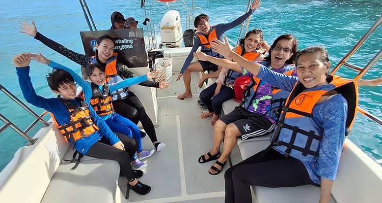 7 Day Bangkok to Landless Village and Seafood Buffet, Thailand - T N P Empire 9