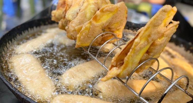 Recorrido gastronómico a pie por las calles de Hanói con visita al tren | Hanói, Vietnam - Open Asia Travel  10