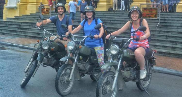 【Hanoi Motorbike Tours】Food, Culture, Sightseeing & Fun｜Vietnam Vintage Motorbike - Open Asia Travel  3