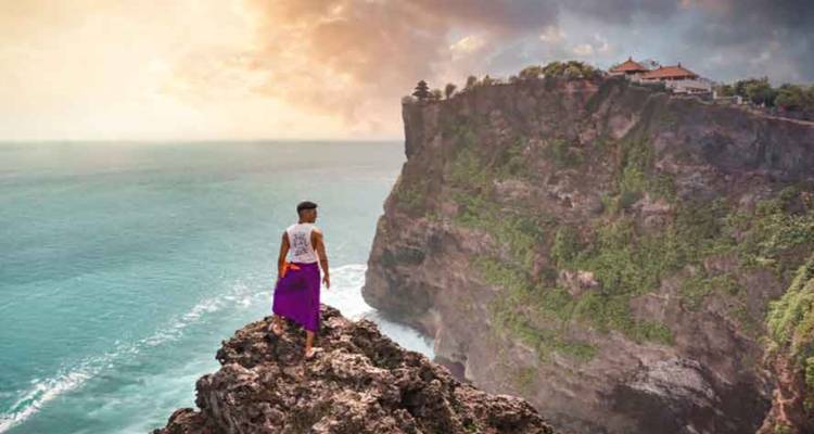 Aventura de 12 días en Bali de Surf y Volcán (guía y conductor privados） - UME Travel Co. Ltd 1