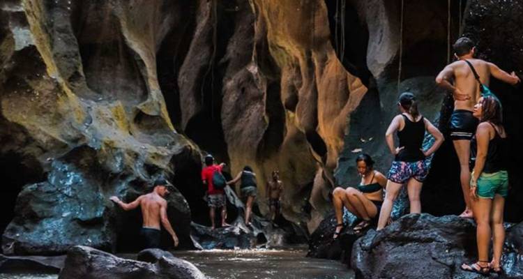 Aventura de 12 días en Bali de Surf y Volcán (guía y conductor privados） - UME Travel Co. Ltd 6