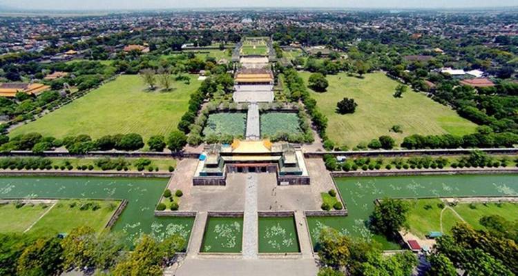 Hai Van Pass & Hue City Full Day Tour from Hoian/Danang | Vietnam - Open Asia Travel  3