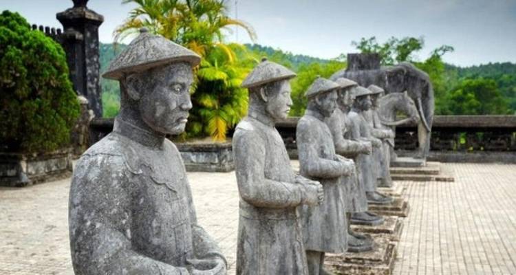 Hai Van Pass & Hue City Full Day Tour from Hoian/Danang | Vietnam - Open Asia Travel  8