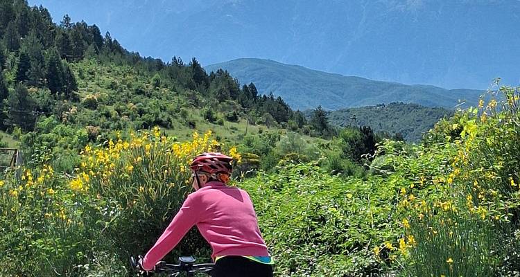 Excursión en E-Bike por Albania - Alb Expeditions 9
