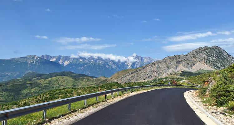Cicloturismo en Albania - Alb Expeditions 8