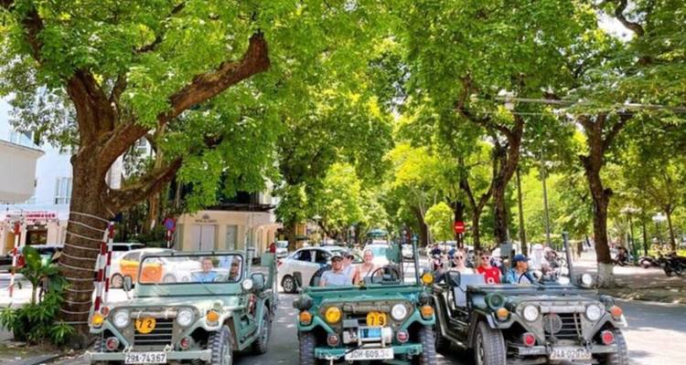 Tour de Hanoi en Jeep : La campagne de la Rivière Rouge et les vibrations de la ville | Hanoi, Vietnam - Open Asia Travel  2