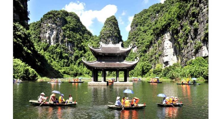 Desde Hanoi: Excursión de Lujo de un Día a Hoa Lu, Tam Coc y la Cueva de Mua con Almuerzo Buffet - en Limusina｜Vietnam - Open Asia Travel  8