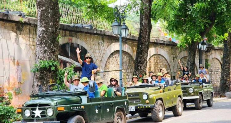 Excursión en Jeep por Hanoi: Cultura y Vida Cotidiana en la Campiña del Río Rojo | Hanoi, Vietnam - Open Asia Travel  3