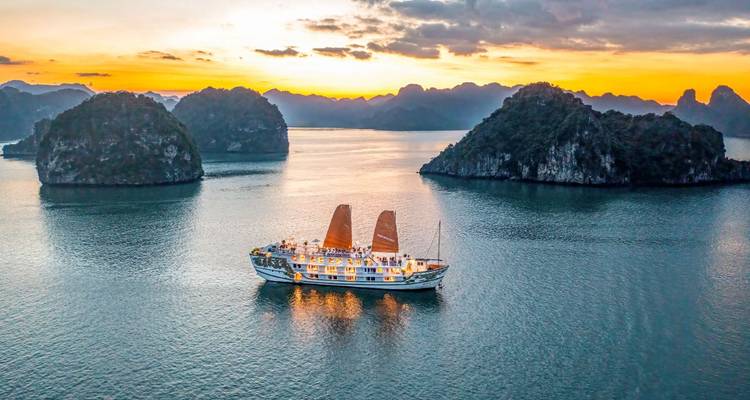 14 Días de Aventura Cutural y Natural en Vietnam - Asia King Travel 2