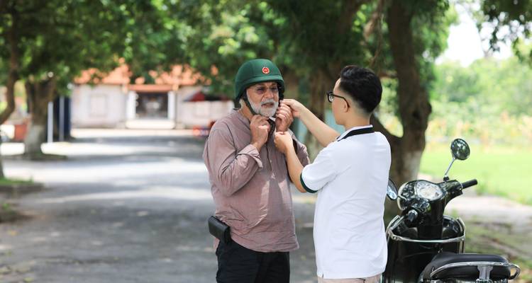 4 Days Explore Hanoi with Vespa Tour - Asia King Travel 3