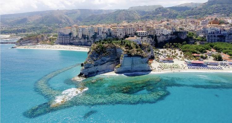 Descubre Apulia y Calabria en coche - DERTOUR 8