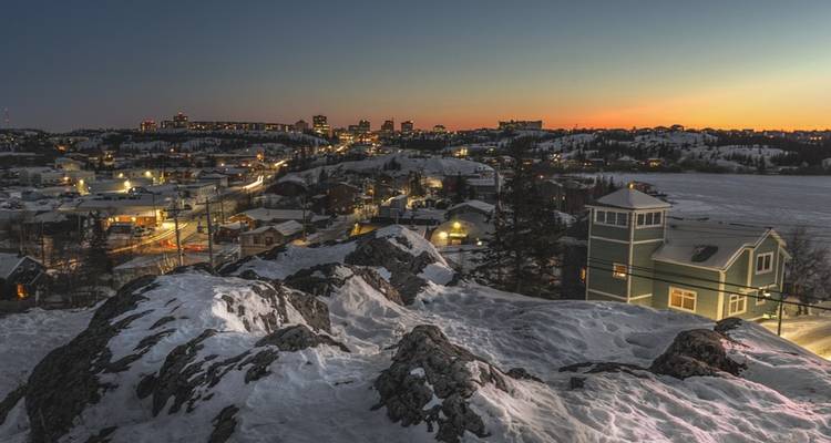 EXPLOREZ LES AURORES MAGIQUES DE YELLOWKNIFE - Receptivo Aborigen Tours 7